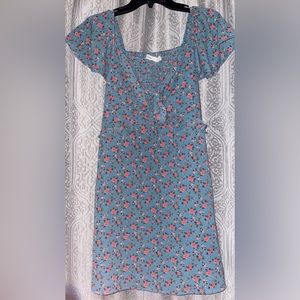 Dress from kohls 🤍